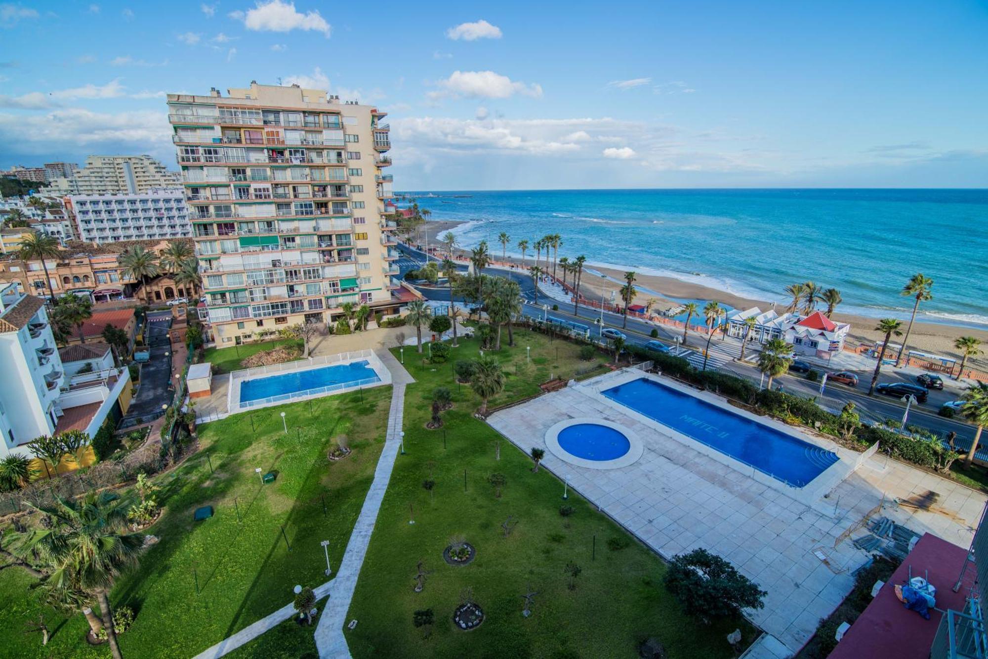Vb Benalmadena 1 Bedroom Waterfront Apt Dış mekan fotoğraf